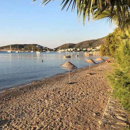 Oezalp Evleri ,datca Merkezde,deniz Manzarali Διαμέρισμα *